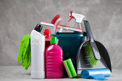 橡胶手套与刷式除尘器 劳保用品中的清洁卫士